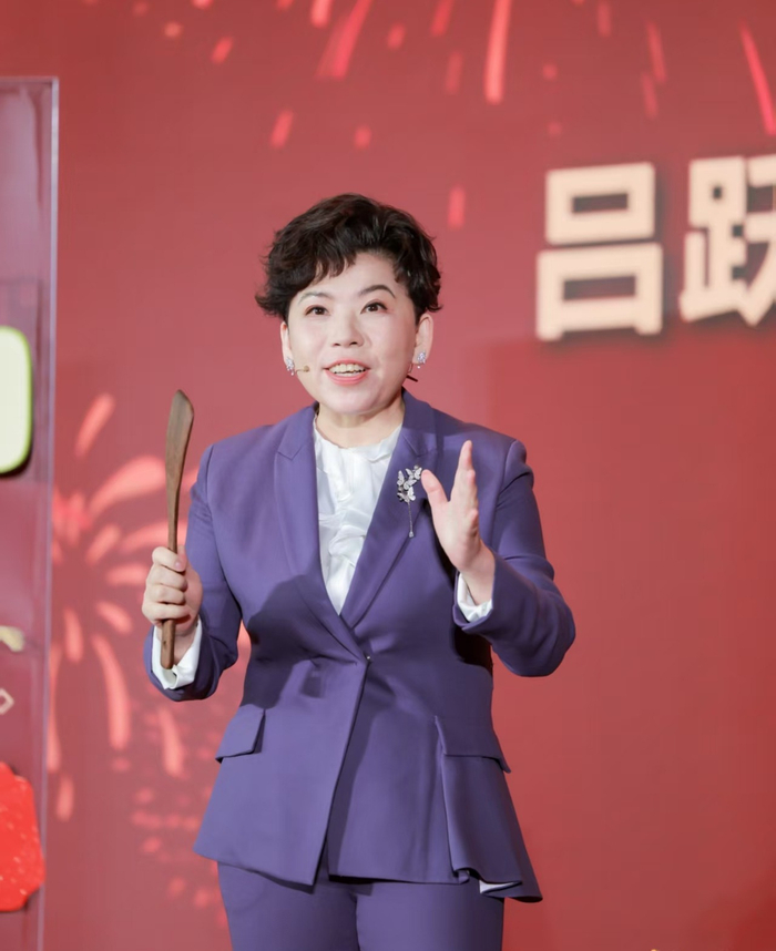 MK SPORTS-和王楚钦合作，邓亚萍官宣，正式上任，新岗位曝光，刘国梁期待|乒乓球|国乒|巴黎奥运会|中国乒乓球队|联谊会_新浪体育_新浪新闻